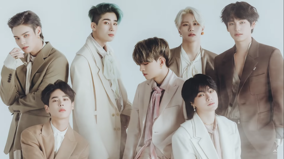 VICTON — licensed artist photograph (may show an earlier lineup)